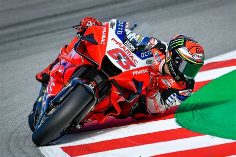 Несмотря на обилие пыли на стартовой прямой, франческо баньяя, миллер, зарко и мартин воспользовались своими holeshot device′ами. MotoGP: Ducati confirms complete line-up for 2021 ...