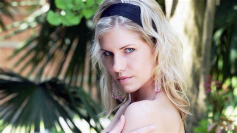 X Iveta Vale Women Blonde Green Eyes Face Bikini Wallpaper