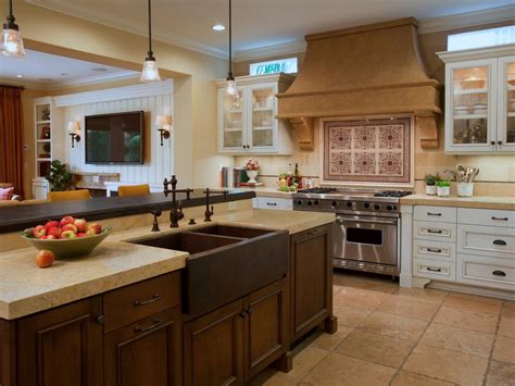 Explore price estimates to install a new kitchen island, replace an existing or add waterfall feature. The Possibilities of Storage under Kitchen Islands with ...
