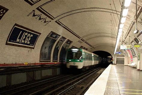 Our Favorite Stations In The Metro Of Paris World In Paris