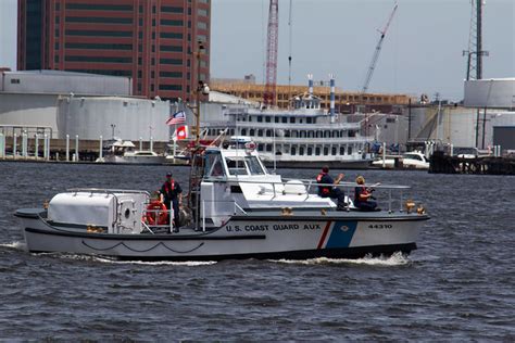 4298 1 Coast Guard Auxiliary Boat 44310 Flickr Photo Sharing