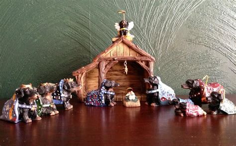 Wiener Dog Nativity Scene Must Print This And Hang In A Frame At
