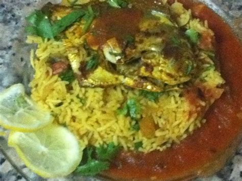 Fish Majboos With Tomato Dakkous Fried Fish With Flavorful Rice And