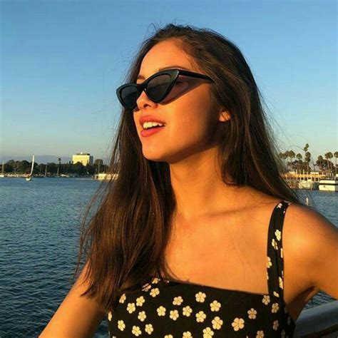 Pin By ᗰᗩᑎᘜoʸᵘⁿᵃˢ🌌 On Olivia Rodrigo Sunglasses Women Sunglasses Women