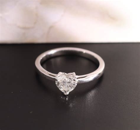 Diamond Engagement Ring Er256