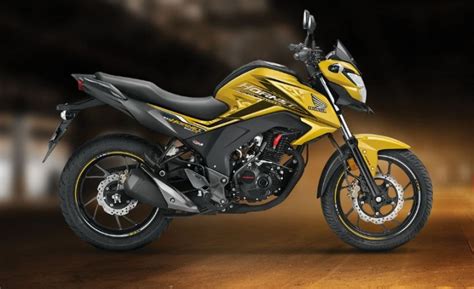 Honda has modeled the design of the front cowling and headlight on a medieval knight's helmet. 2018 Honda CB Hornet 160R launched at Rs 84,675, now gets ABS - IBTimes India