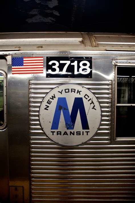 Remnants Of The 1980s Subway Pt 2 The M Logo Subway Photos