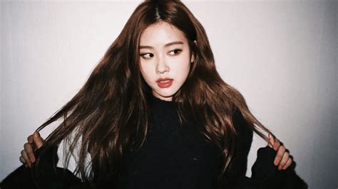 Sistar korean girls singer photo wallpaper, blackpink band, fashion. HD Rose Blackpink Desktop Wallpapers - Wallpaper Cave
