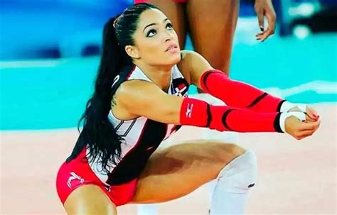 Brenda Castillo Craziest Libero In Womens Volleyball History Volleyball