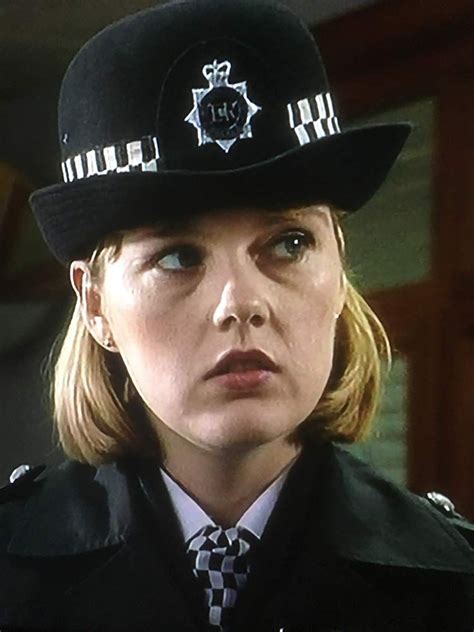 Lisa Geoghan Aka Wpc Polly Page In The Bill Police Women Superwoman
