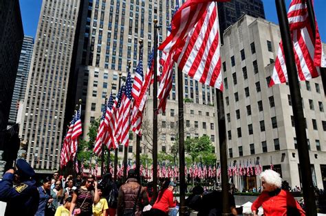 Nyc Memorial Day Flags At Rockefeller Center Editorial Photography