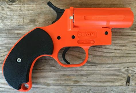 Fileorion Flare Gun Internet Movie Firearms Database Guns In Movies Tv And Video Games