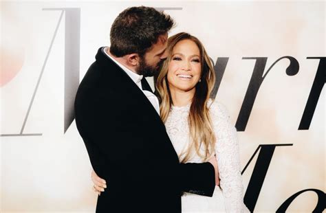 Las Rosas Lasrosas Com Ar Jennifer Lopez Y Ben Affleck Est N Oficialmente Casados