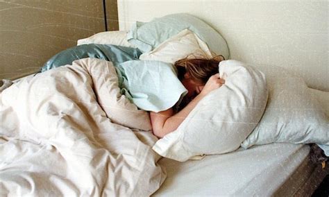 Science Says Theres A Reason You Cant Get Out Of Bed In The Morning
