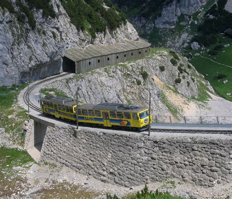 Awaysee the distance and estimated time of arrival. Für Nostalgiker: Die Zahnradbahn Wendelstein (Brannenburg ...
