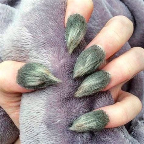 9 Ridiculous Nail Trends Tiphero