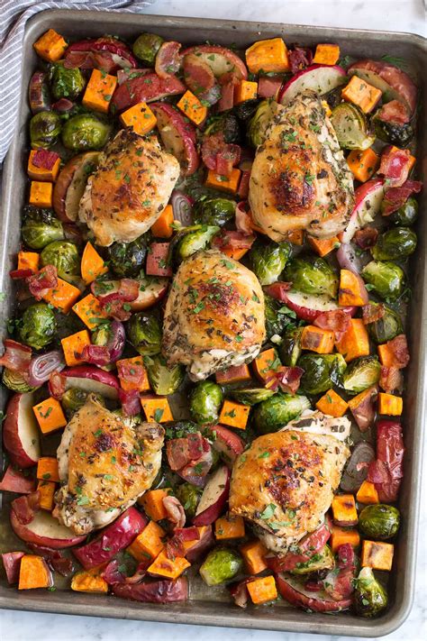 Braised or roasted chicken, quick chicken breast meals, slow cooker chicken ideas, and more! One Pan Autumn Chicken Dinner | Cooking Classy | Bloglovin'