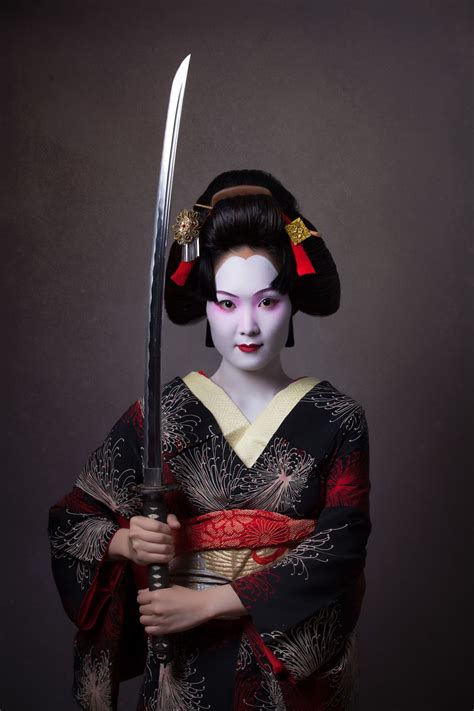 japanese geisha girls with katana female samurai geisha japanese geisha