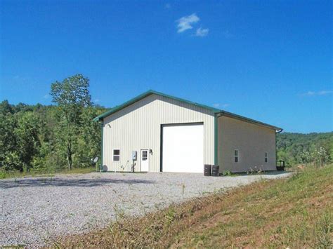 Outdoor living room aside, we are still discussing about metal building with living quarters. Alfa Img Showing Garage Living Quarters - Home Building Plans | #59949