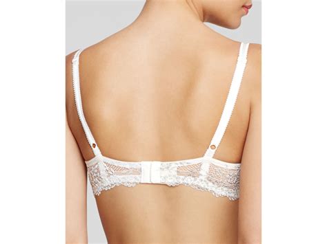 Lyst Wacoal Bra Embrace Lace Unlined Underwire 65191 In White