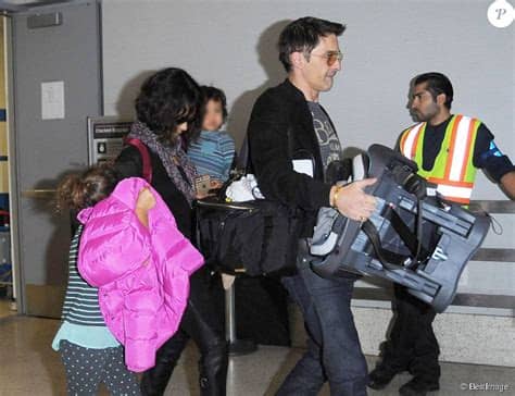 La personne qui a sorti le gag du ram à dan bigras après son accident est mon idole. Halle Berry, son mari Olivier Martinez et leur fils Maceo ...