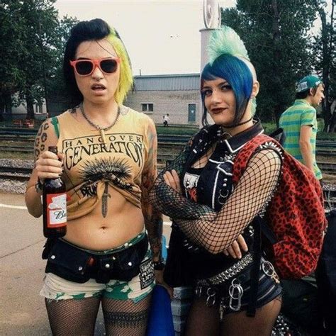 Pin By Madcap On Punk Lives Matter Punk Rock Girls Punk Punk Looks