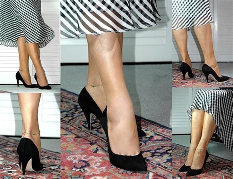 Classic Pumps Lola Style In Black Suede Bare Legs Classic Pumps