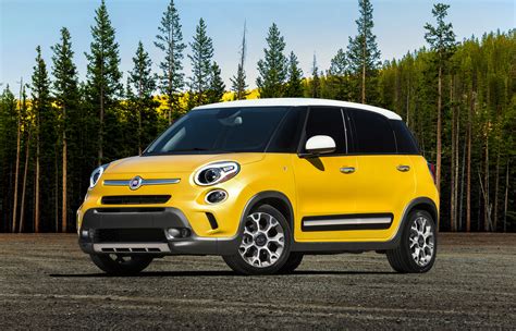 World Premiere Of All New Fiat 500l Trekking And North American Debut Of All New Fiat 500l