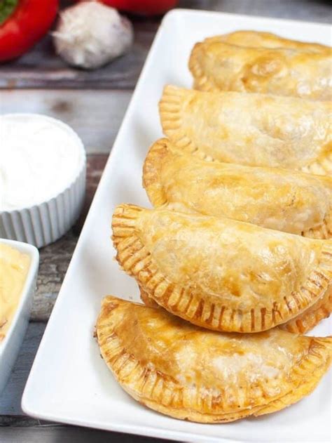 Air Fryer Pie Crust Empanadas Dine Dream Discover