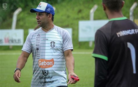 Fanpage oficial do cianorte futebol clube contato: RÁDIO MARINGÁ - Maringá Futebol Clube anuncia jogos ...
