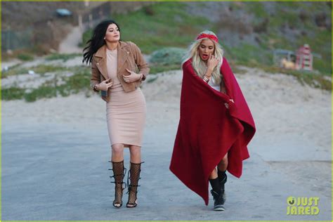 kylie jenner visits pal pia mia on do it again video set with tyga and chris brown photo