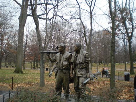 Free Photo Vietnam Veterans Memorial Dc Military Sculpture Free