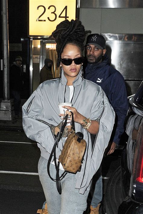 Rihanna Out And About In New York 12092016 Hawtcelebs