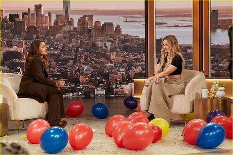Drew Barrymore Kate Hudson Get Candid About Co Parenting How They Feel About Their Exes