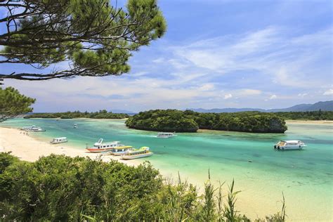 Enjoy Ishigaki Islands Blue Sea And Sky To Your Hearts Content