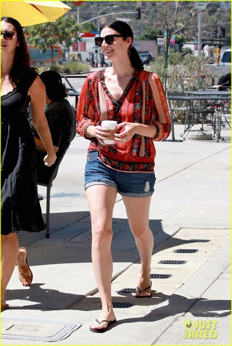 Photo Mad Mens Jessica Pare Enjoys Her Free Time After Filming Wrap 15