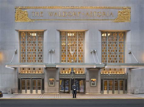 18 Photos That Show Why New York Citys Waldorf Astoria Hotel Is So