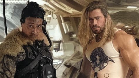 Thor 4 New Set Photos Shows Thors Impressive Physique And Taika Waititis Korg Superhero Era