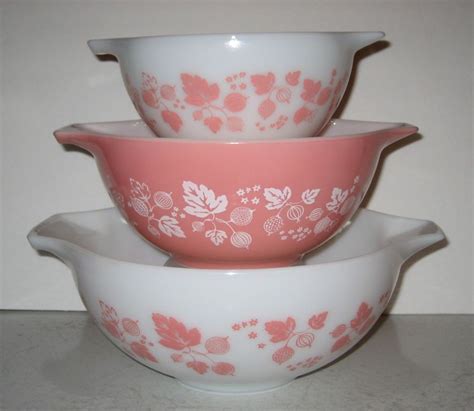 Pink Pyrex Mixing Bowls Set Bowl Pink Pyrex