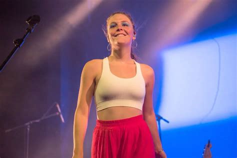 Maggie Rogers Performs At Electric Brixton In London 06212017 Hawtcelebs