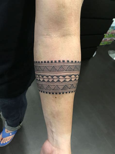 Polynesian Maori Armband Tattoo Inkvasion Tattoo Studio · Singapore