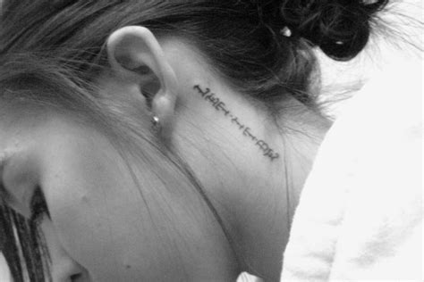 Behind Ear Name Tattoo Ideas