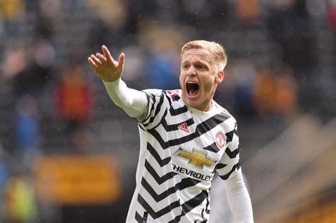 Jun 12, 2021 · a young student left with half a skull after she attempted to take her own life is now looking forward to a bright future. 'There was a reason I was brought here': Luke Shaw opens ...