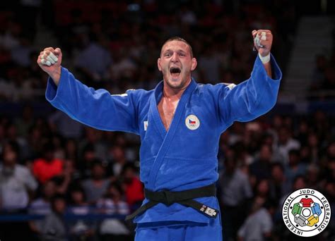 Přidejte se k nám, fanděte a dostávejte čerstvé informace přímo na facebooku. JudoInside - Lukas Krpálek Judoka