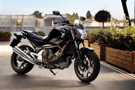 Pull the starter rope several times to. EICMA 2011: Honda NC700S Breaks Cover - Motorcycle.com News