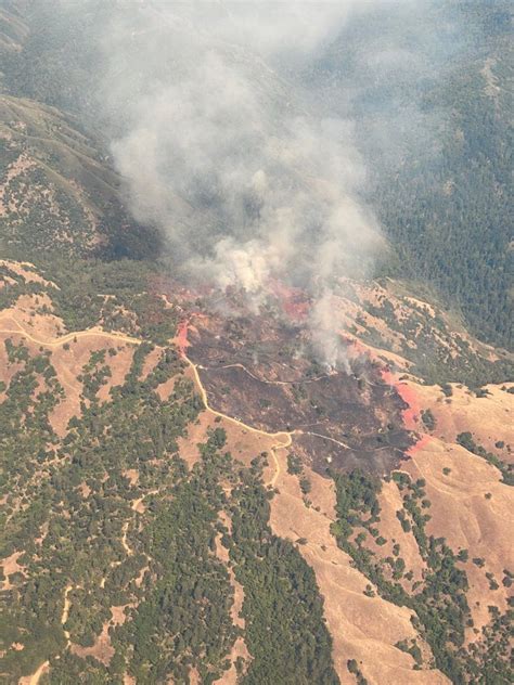 Los Padres National Forest Crews Respond To Fire On Plaskett Ridge