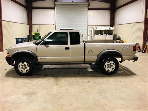 Chevrolet S10 Zr2 Pickup Trucks 4wd Auction Results 7 Listings