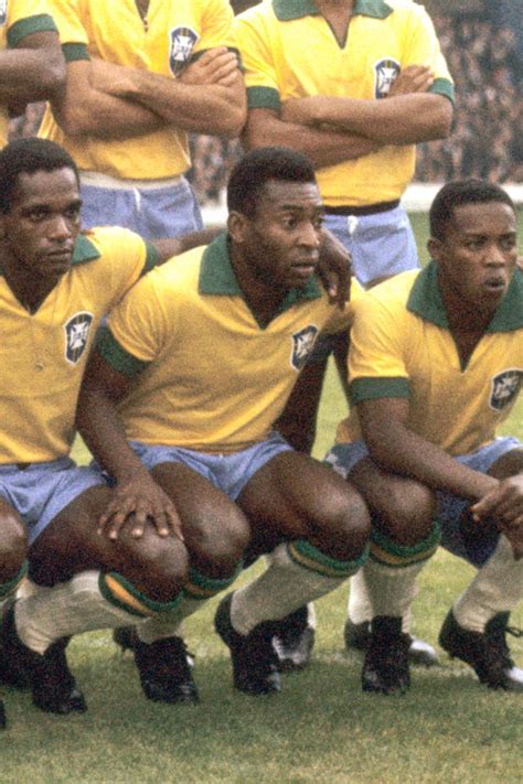 Pele At 80 The Brazilians Life And Career In Pictures Express And Star