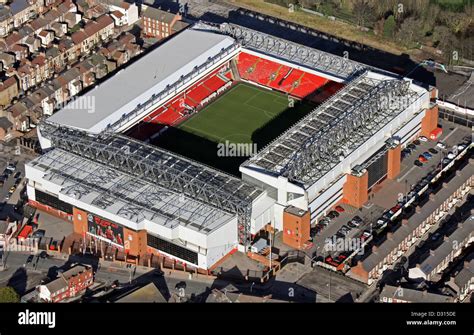 Football Stadium Aerial Liverpool Fotos Und Bildmaterial In Hoher