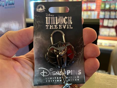 These New Adorable Pins Are Disney Darlings Mickeyblog Com